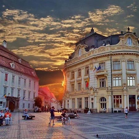 Cozy Residence Sibiu Bagian luar foto